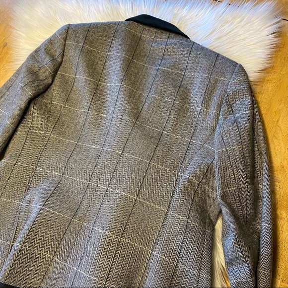 Vintage 90s Sasson Herringbone Wool Short Blazer Black Velvet Collar S - Picture 7 of 9